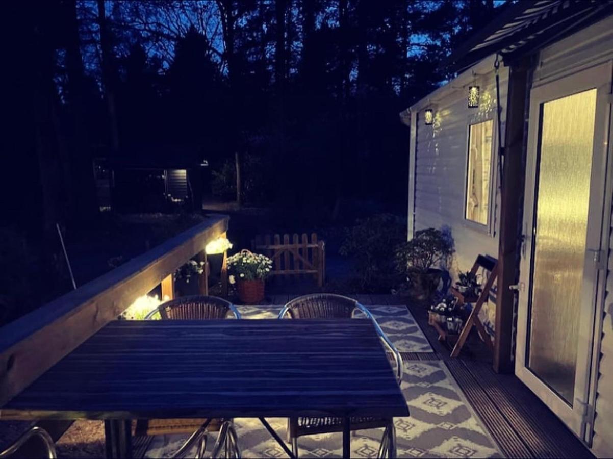Knus Chalet Midden In De Bossen Nunspeet Zewnętrze zdjęcie